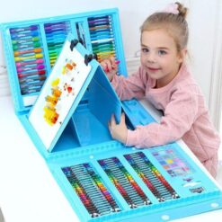 Large drawing set with built-in stand blue