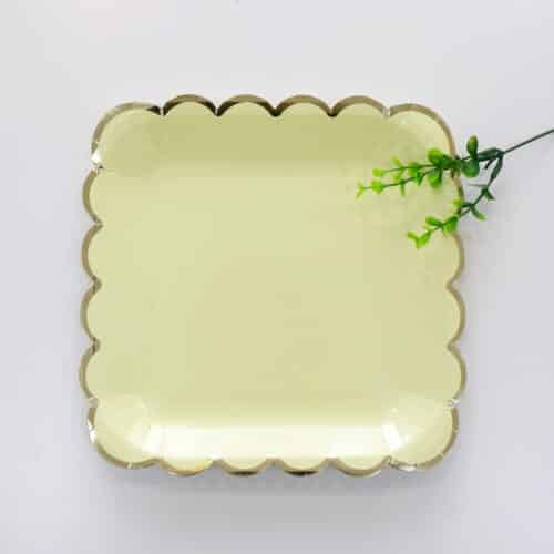 Plate large yellow lux