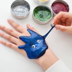 Magnetic slime - creative and stress-reducing toy example blue