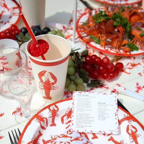 Paper straws Crayfish slice table setting