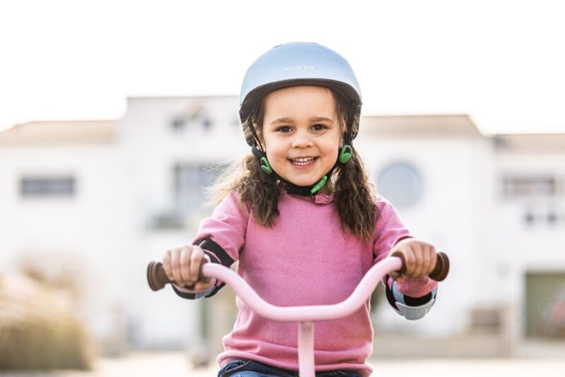 Jumping Bike Pink Nordic Hoj - 10″ balance bike with solid EVA tires, adjustable saddle and handlebars, silent wheels and sticker sheets. From 2 years, max 25 kg